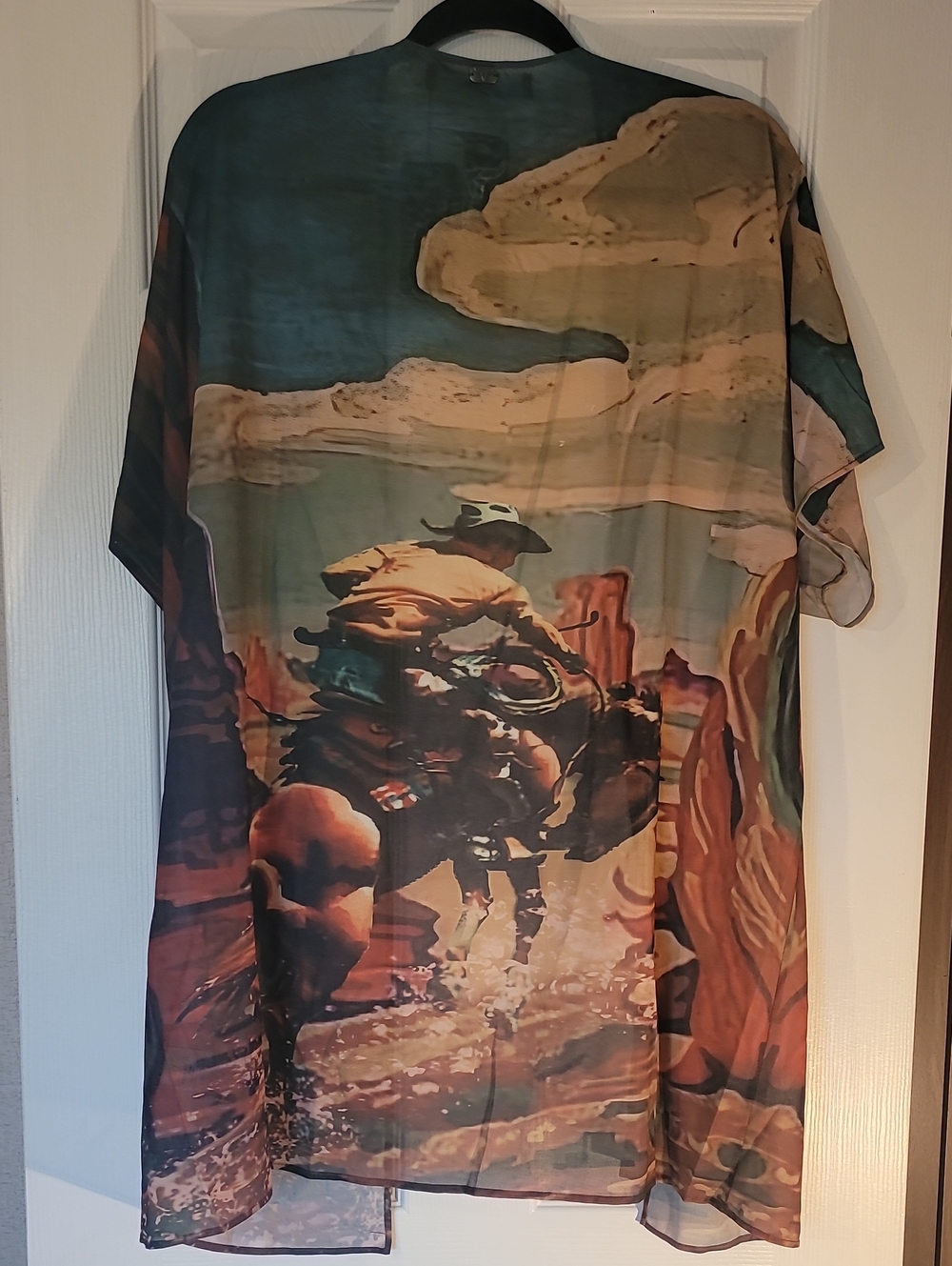 Lucky & Blessed Women's Vintage Cowboy And Desert Print Kimono